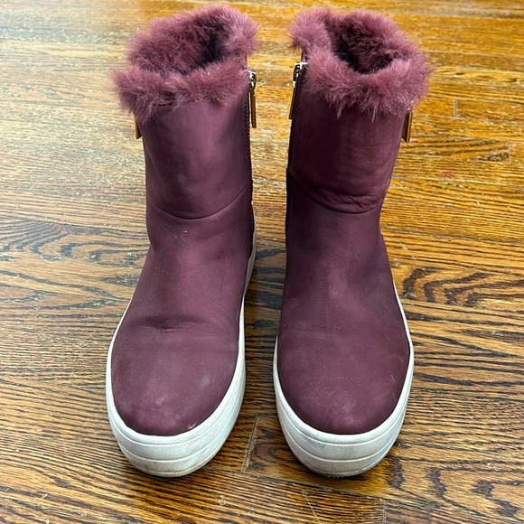 J/Slides Burgundy Boots - Picture 2 of 5